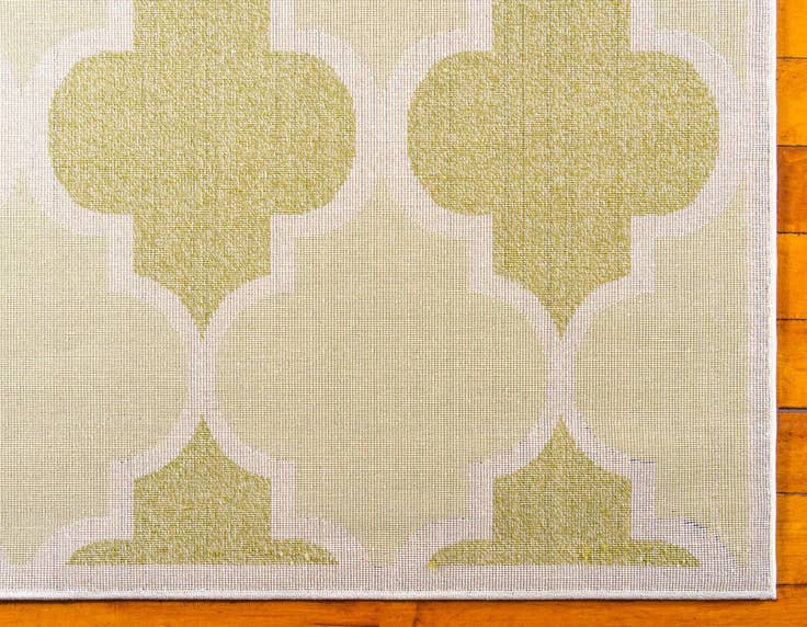 Detail image of 7' x 10' Lattice Rug