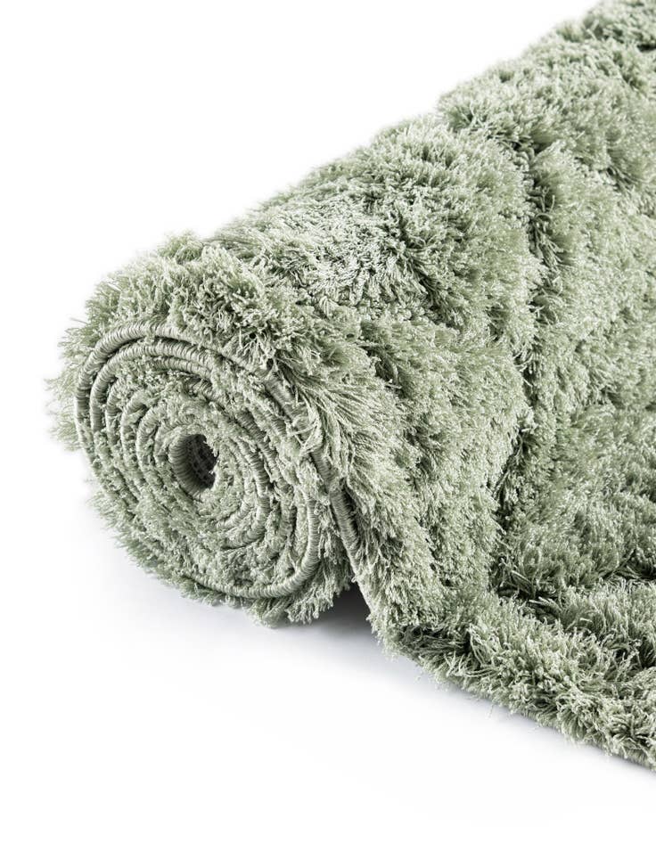 Detail image of 4' x 6' Lattice Shag Rug