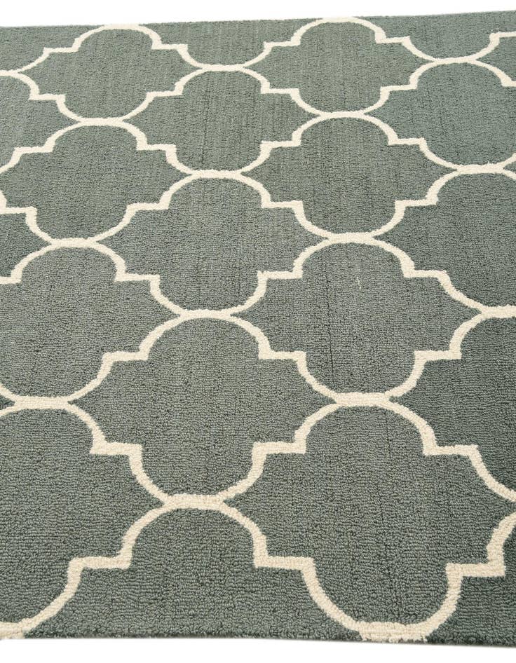 Detail image of 5' 2 x 8' 1 Luna Rug