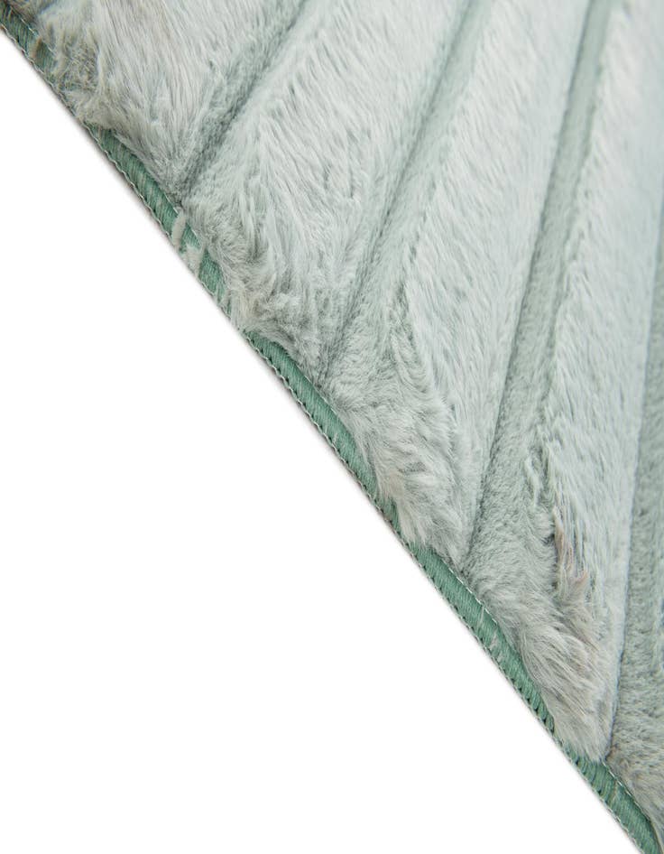 Detail image of 2' x 3' Luna Rug