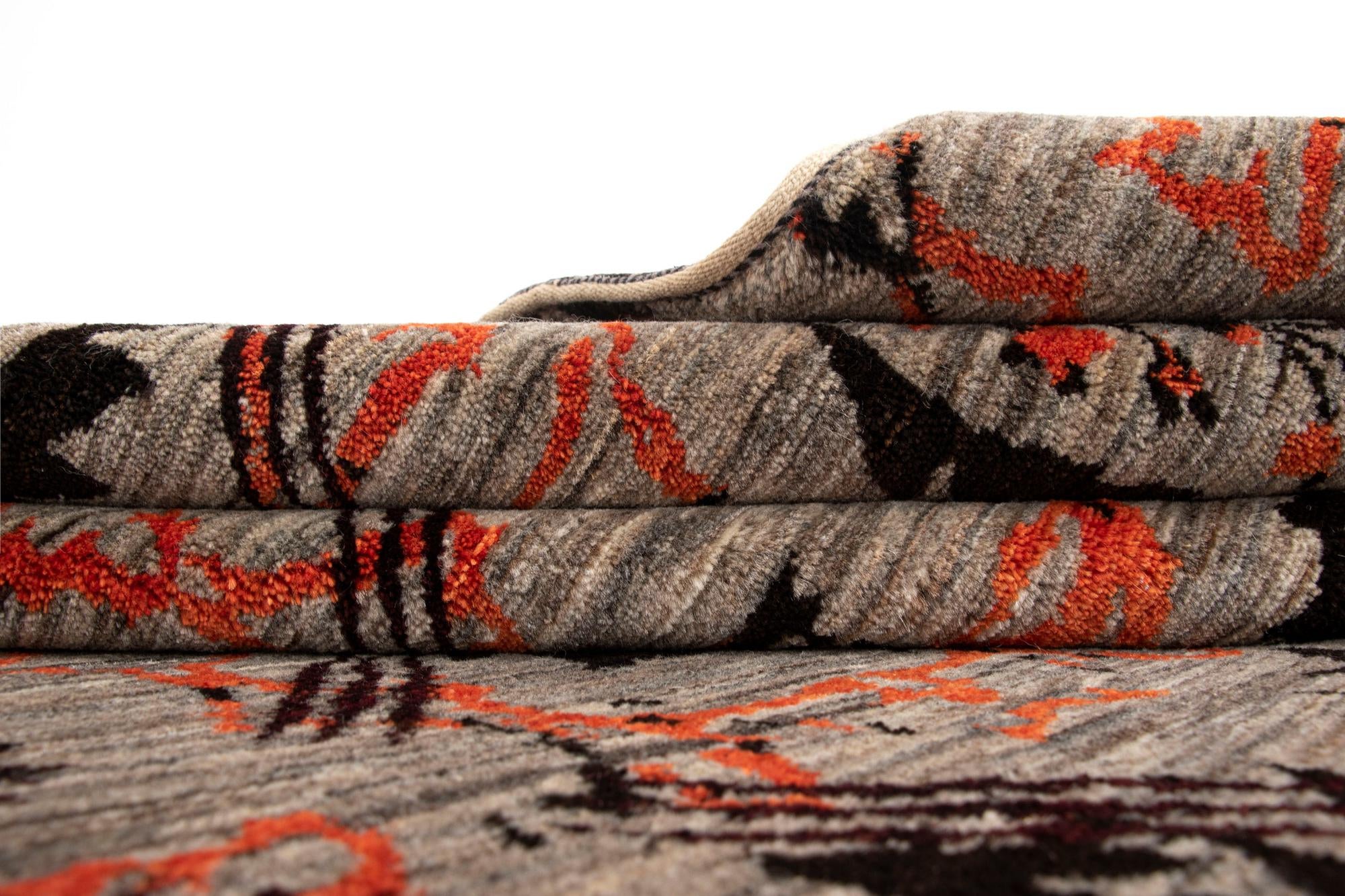 6' 11 x 9' 9 Luribaft Wool Rug