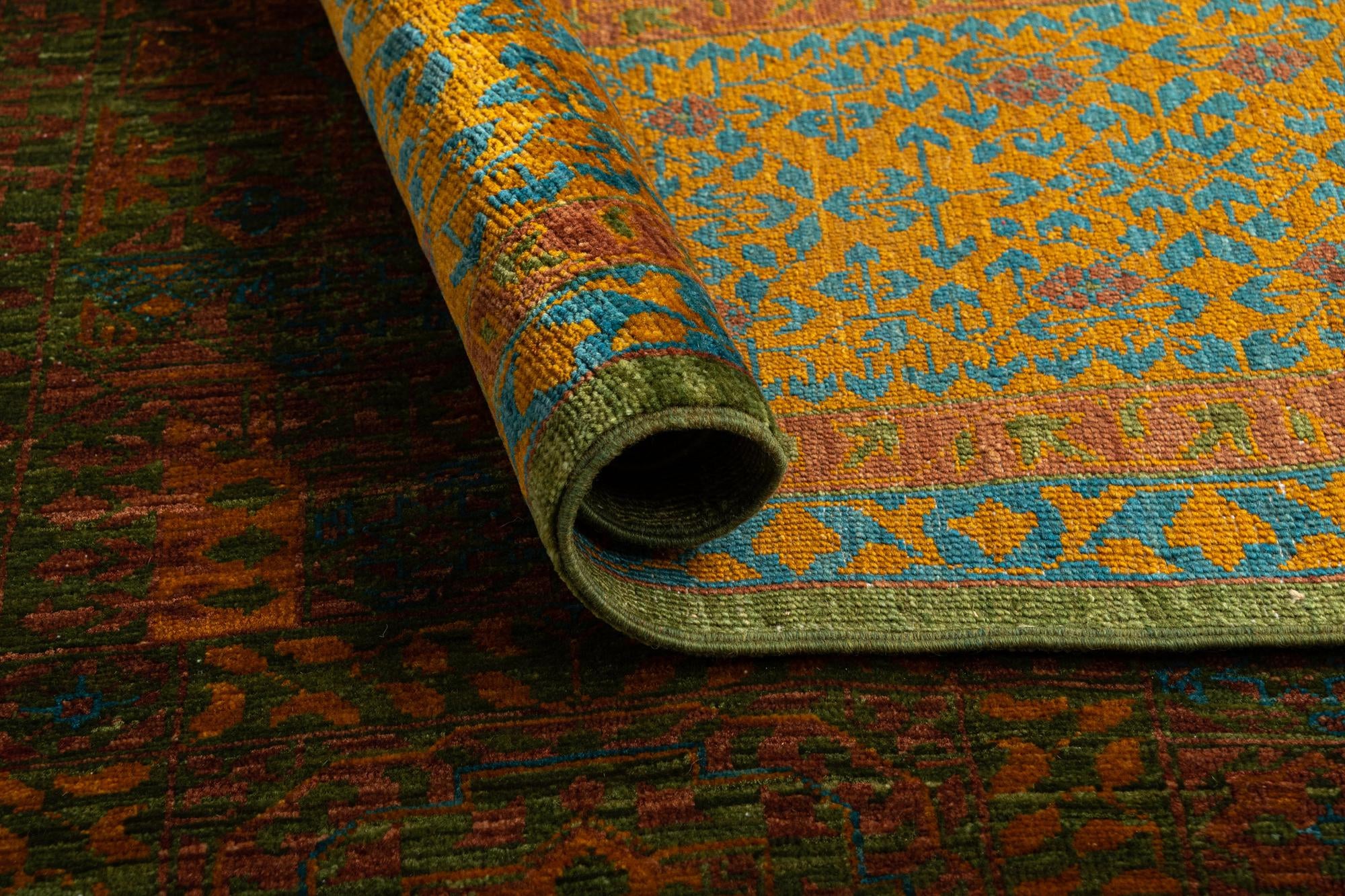 6' 11 x 9' 10 Mamluk Rug