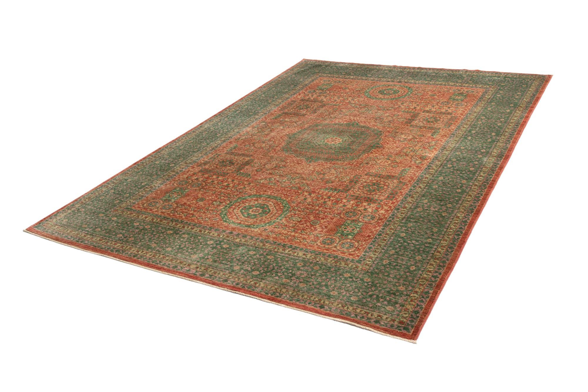 6' 10 x 9' 10 Mamluk Wool Rug