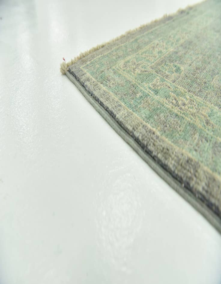 Detail image of 8' 10 x 12'  Hand Knotted Mamluk Ziegler Rug