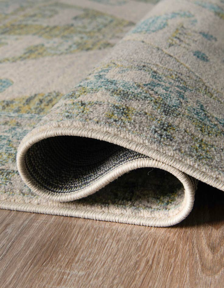Detail image of 5' x 8' Washable Mesa Rug