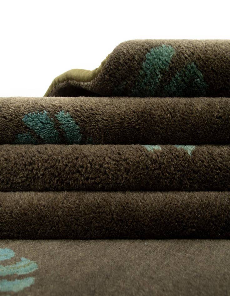 Detail image of 7' 10 x 9' 6  Hand Knotted Modern Manshu Wool Rug