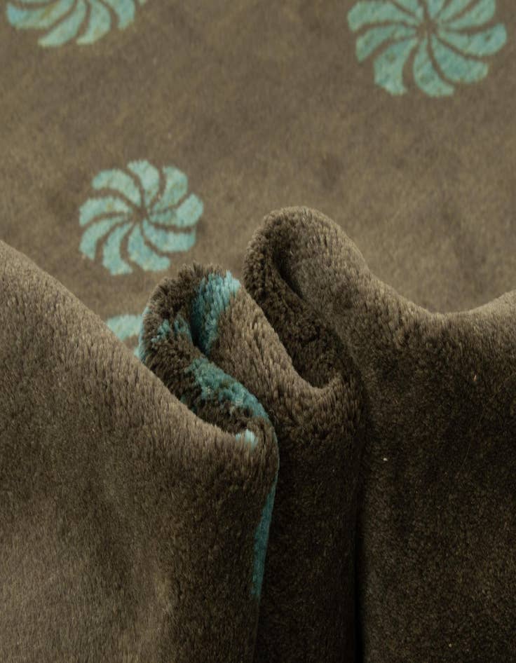 Detail image of 7' 10 x 9' 6  Hand Knotted Modern Manshu Wool Rug