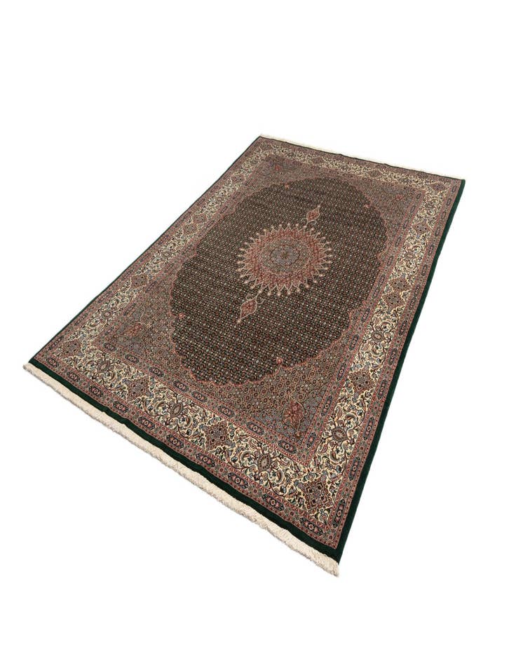 Detail image of 8' x 11' 3 Mood Wool Rug