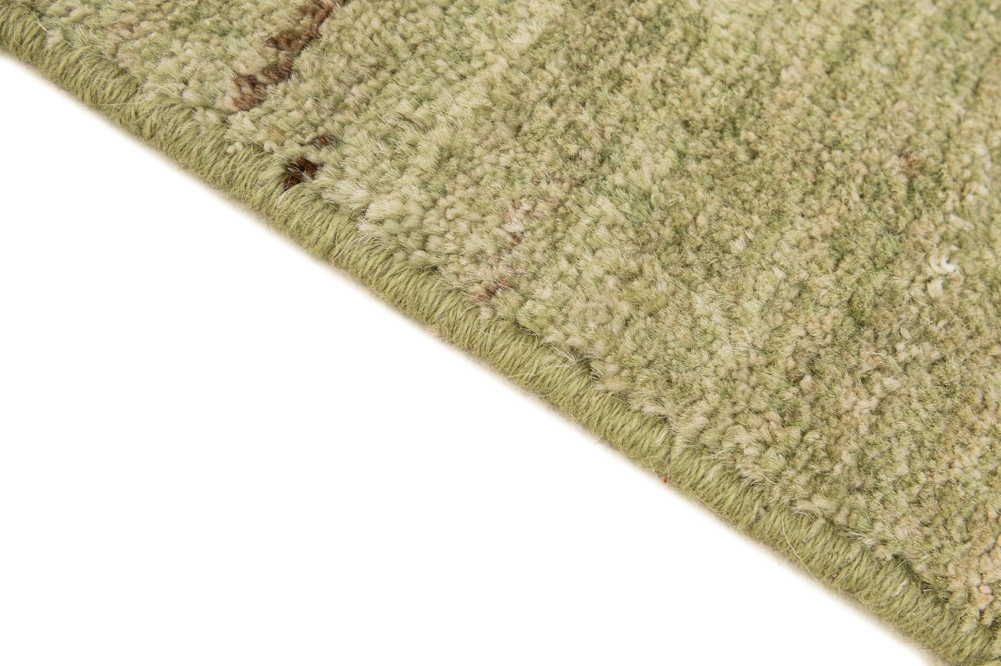 4' 6 x 6' 4 Hand Knotted Moroccan Wool Rug