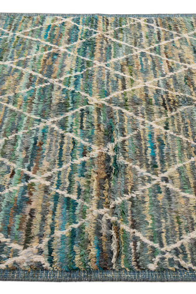5' 1 x 6' 10 Hand Knotted Moroccan Wool Rug