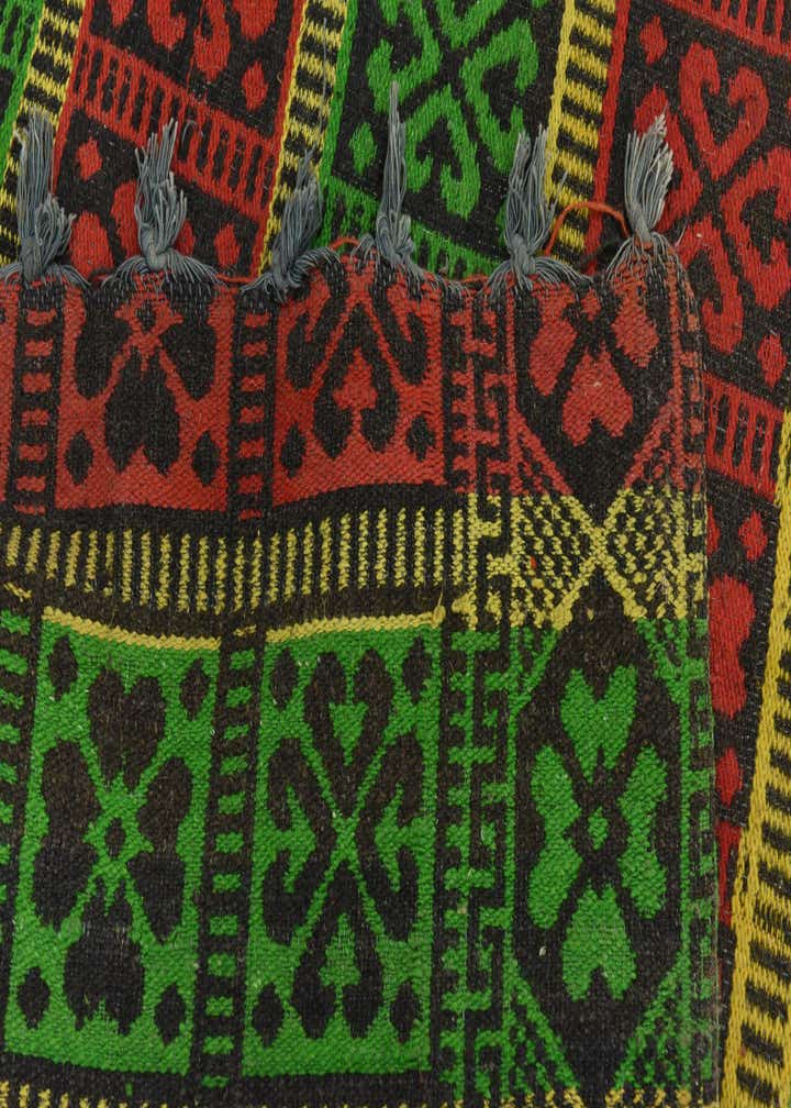 5' 5 x 8' 2 Hand Woven Moroccan Wool Rug