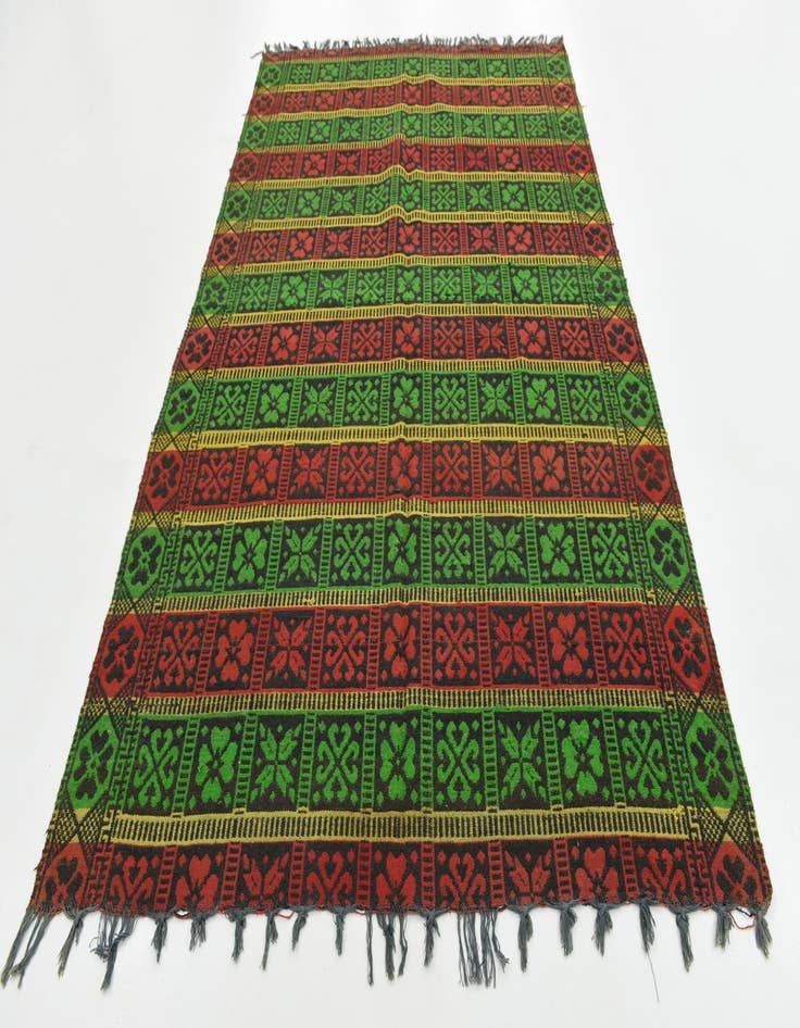 Detail image of 5' 5 x 8' 2 Hand Woven Moroccan Wool Rug