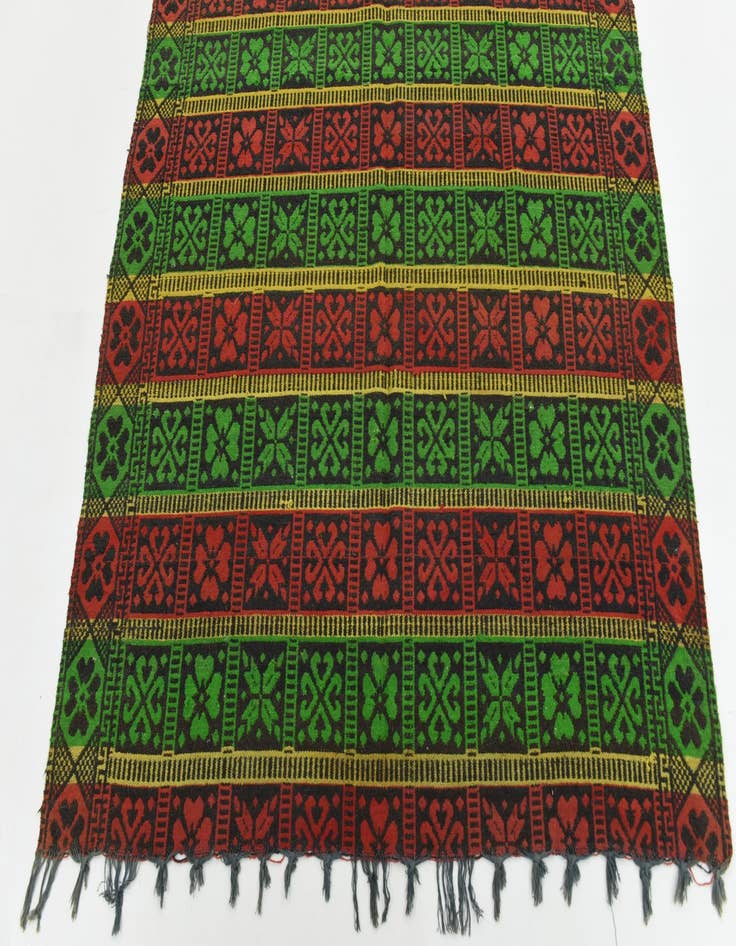 Detail image of 5' 5 x 8' 2 Hand Woven Moroccan Wool Rug