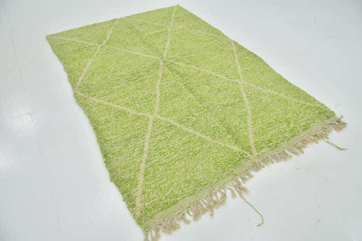 5' 5 x 7' 10 Hand Knotted Moroccan Wool Rug