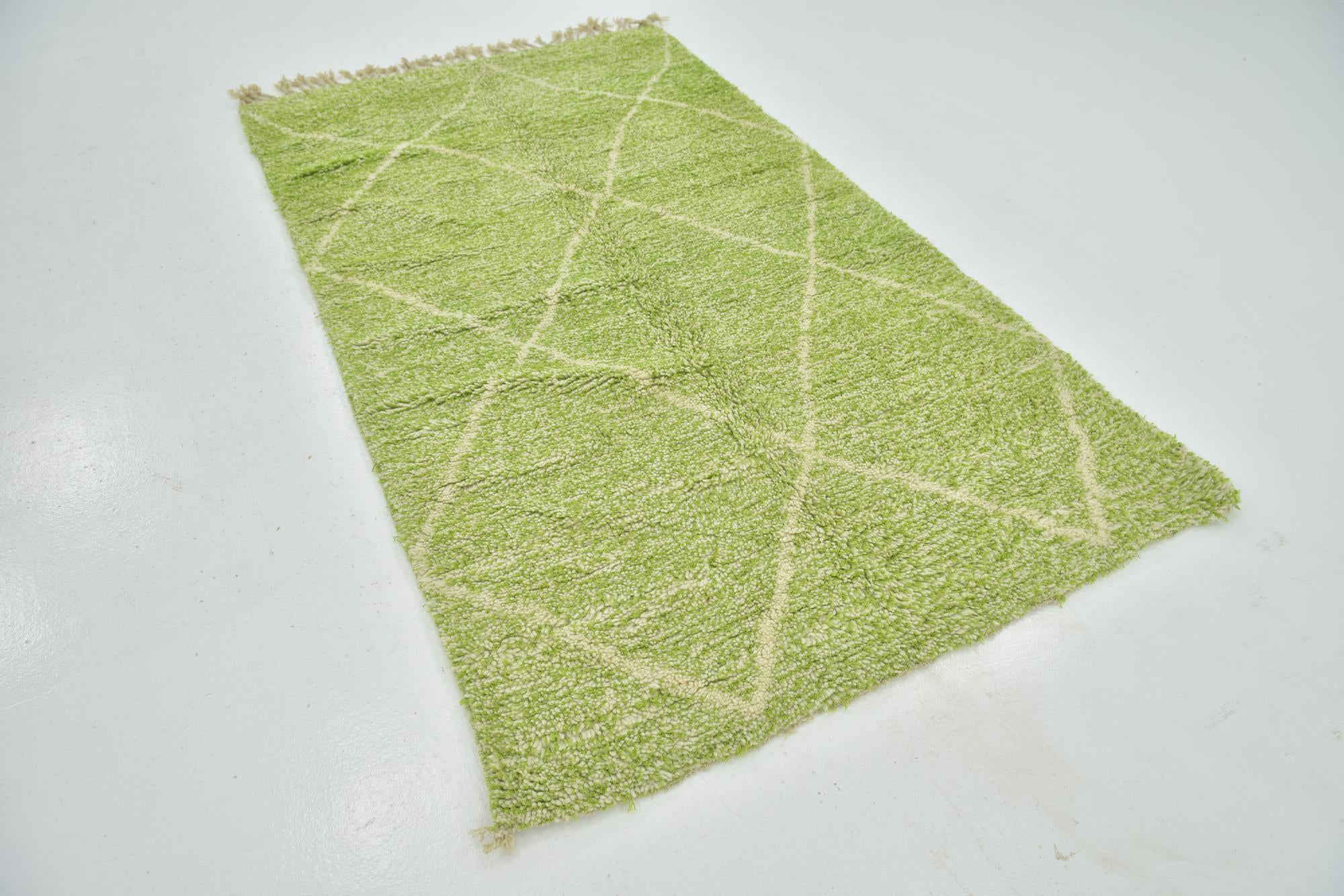 4' 8 x 8' Hand Knotted Moroccan Wool Rug