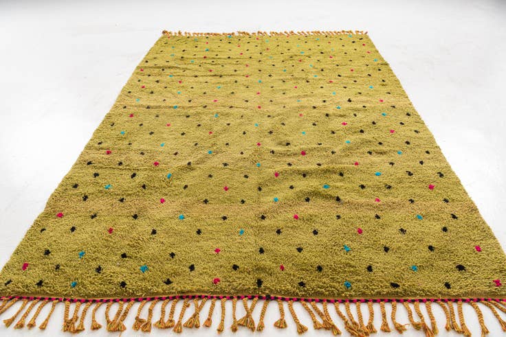 Detail image of 6' 8 x 10' 4 Hand Knotted Moroccan Wool Rug