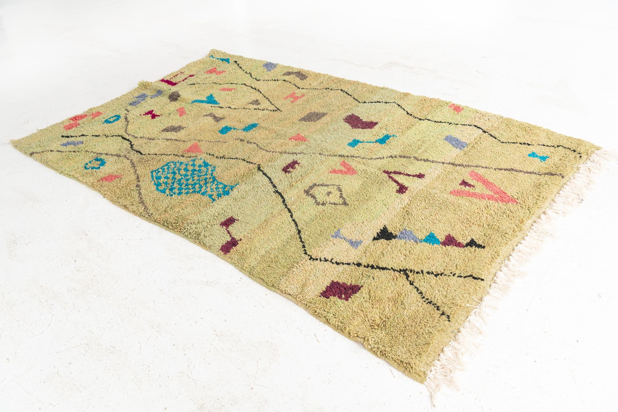 5' 3 x 8' Hand Knotted Moroccan Wool Rug