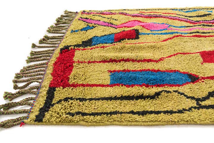 5' x 8' 6 Hand Knotted Moroccan Wool Rug