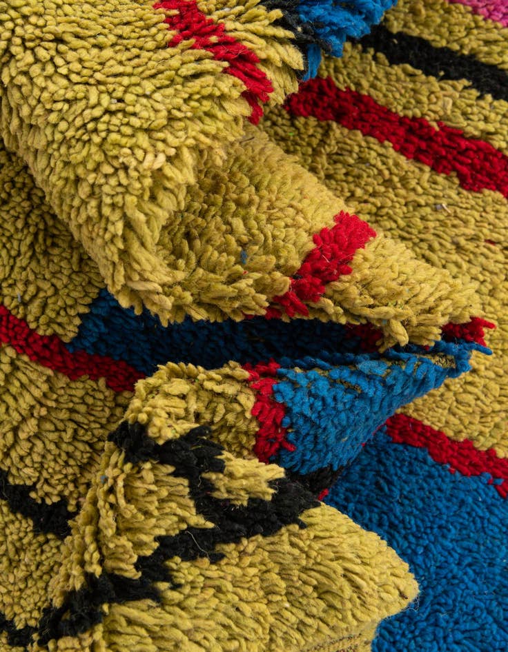 Detail image of 5' x 8' 6  Hand Knotted Moroccan Wool Rug