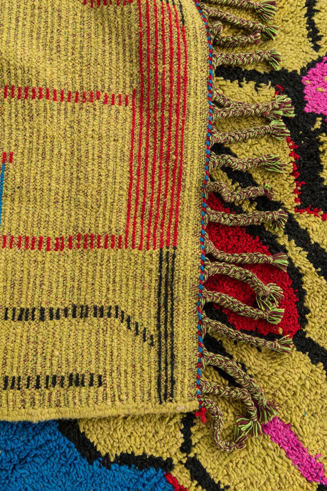 5' x 8' 6 Hand Knotted Moroccan Wool Rug