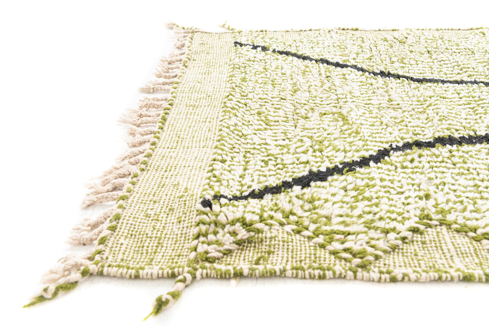 4' x 6' 7 Hand Knotted Moroccan Wool Rug