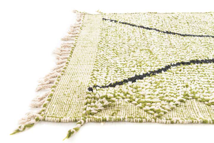 4' x 6' 7 Hand Knotted Moroccan Wool Rug