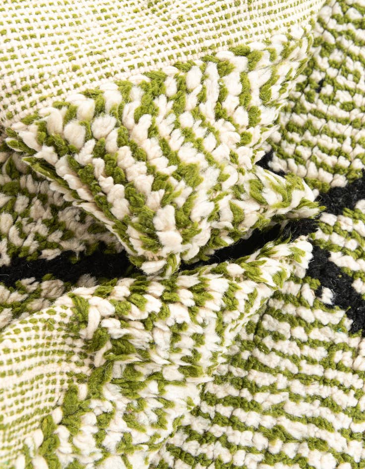 Detail image of 4' x 6' 7  Hand Knotted Moroccan Wool Rug