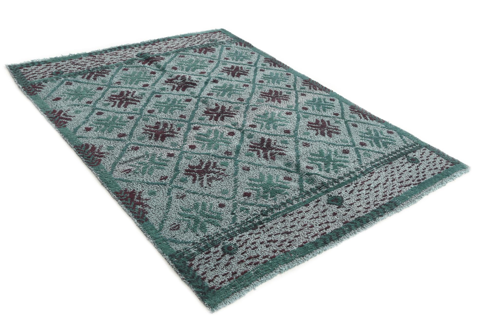5' x 6' 9 Hand Knotted Moroccan Wool Rug