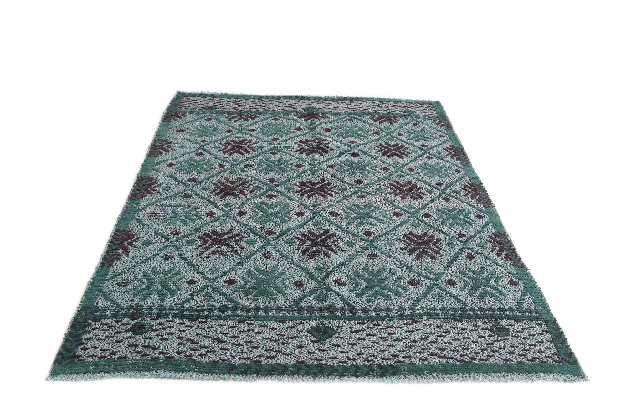 5' x 6' 9 Hand Knotted Moroccan Wool Rug