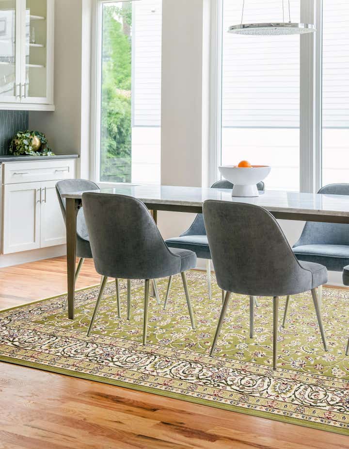 5' x 8' Nain Design Rug