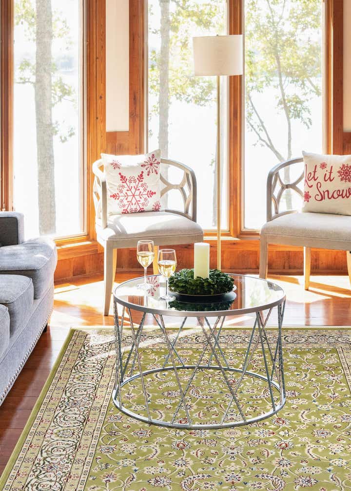 5' x 8' Nain Design Rug