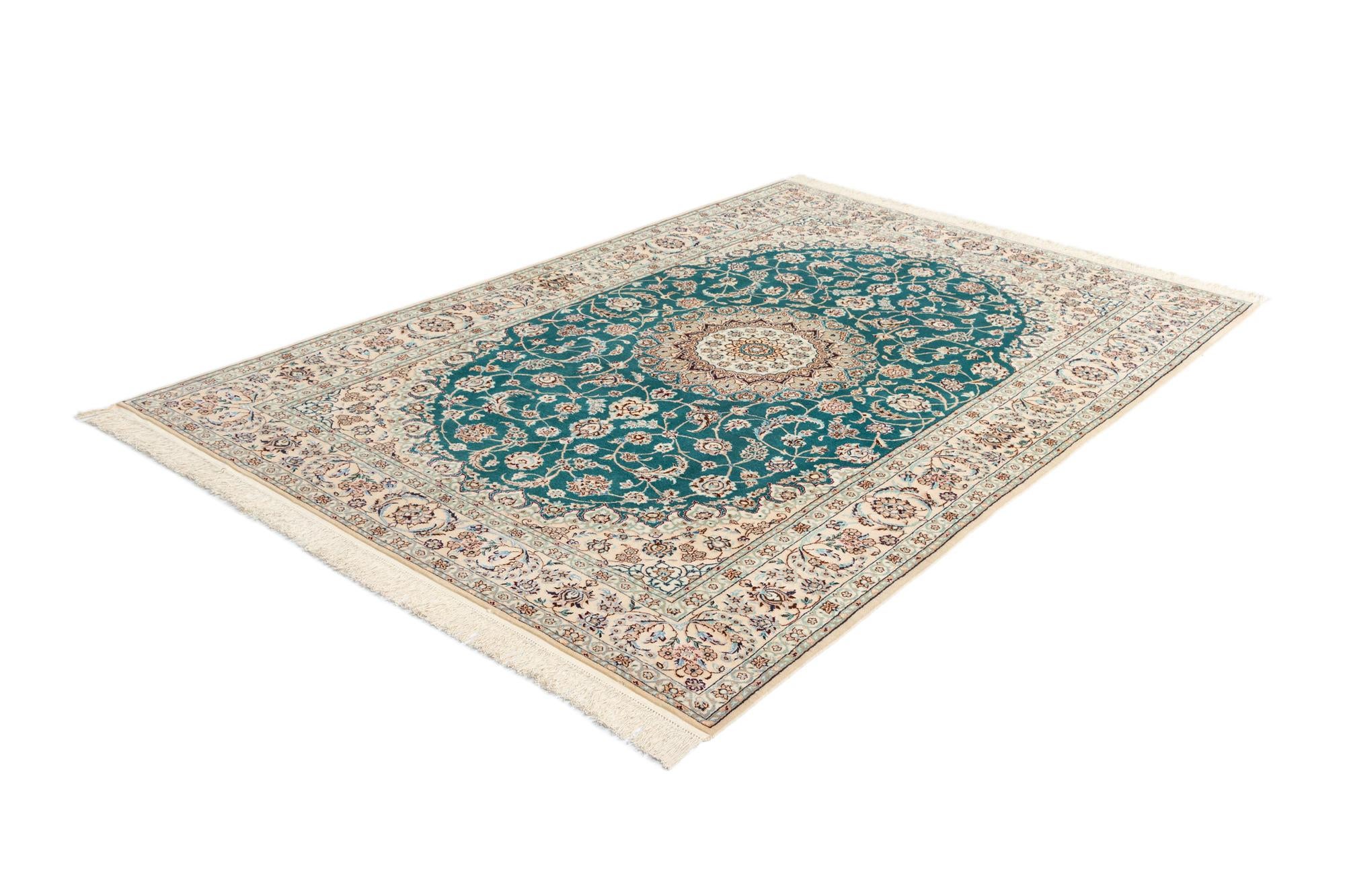 5' x 7' 6 Nain Rug