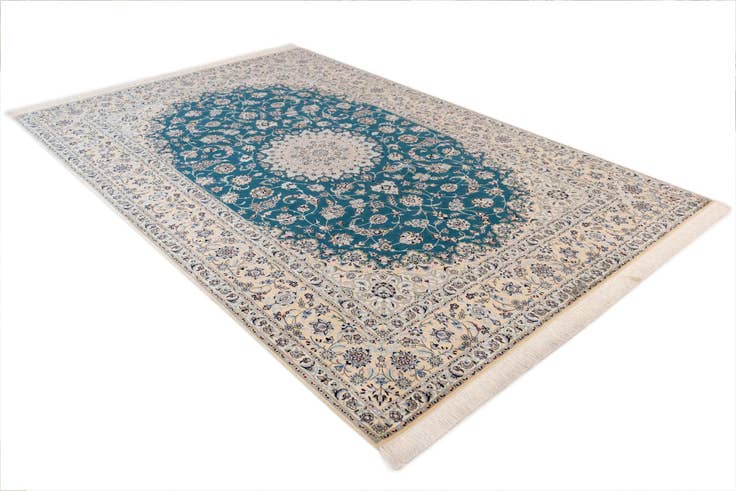 Detail image of 6' 9 x 10' 2 Nain Rug