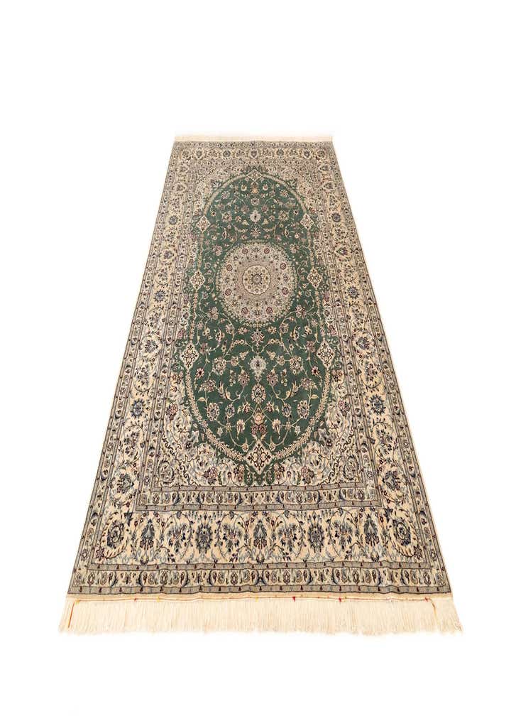 6' 8 x 10' 2 Nain Rug