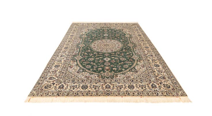 Detail image of 6' 8 x 10' 2 Nain Rug