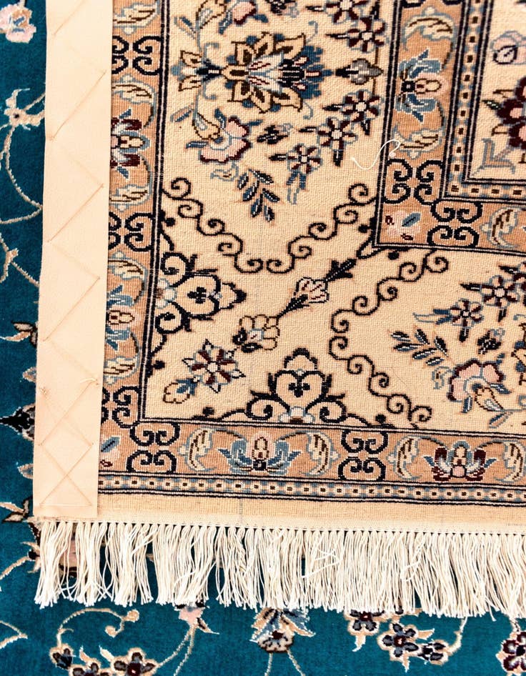 Detail image of 4' 3 x 6' 1 Nain Rug