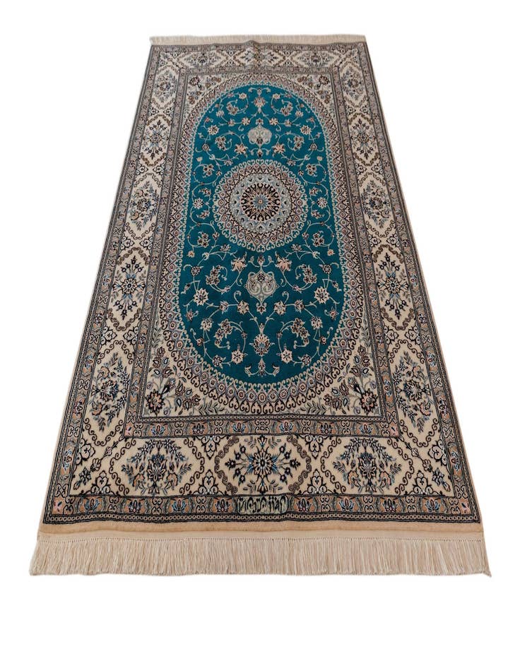 Detail image of 4' 3 x 6' 5 Nain Rug