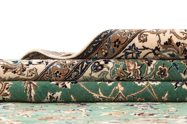 Detail image of 6' 7 x 9' 10 Hand Knotted Nain Rug