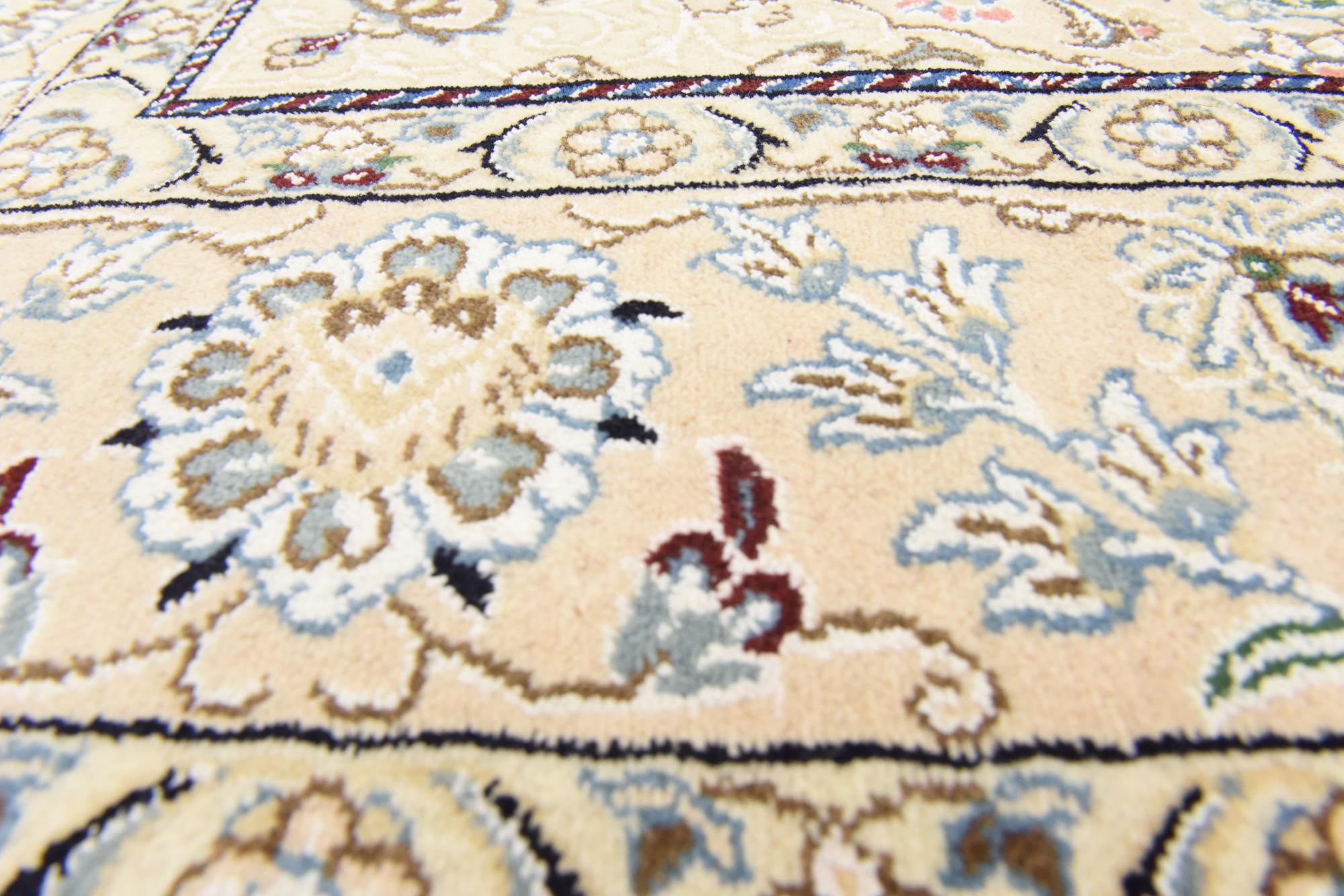 5' 1 x 8' 3 Hand Knotted Nain Persian Rug