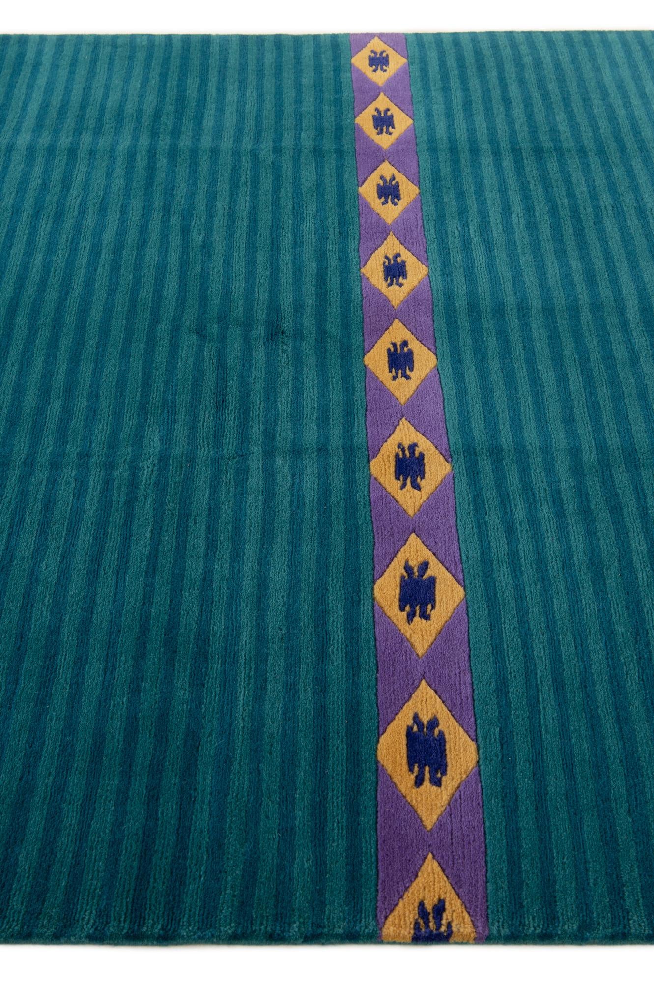 5' 9 x 7' 10 Hand Knotted Nepal Wool Rug