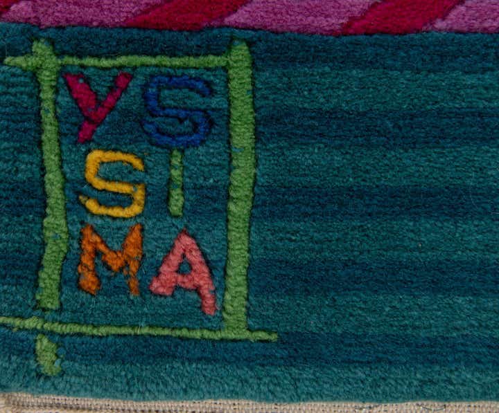 5' 9 x 7' 10 Hand Knotted Nepal Wool Rug