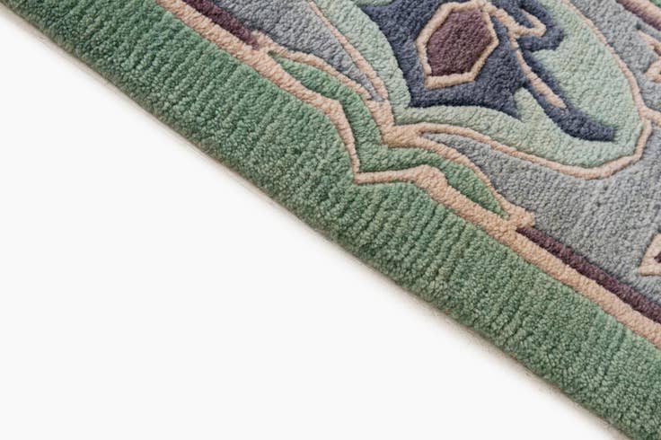 Detail image of 6' 7 x 9' 10 Hand Knotted Nepal Wool Rug