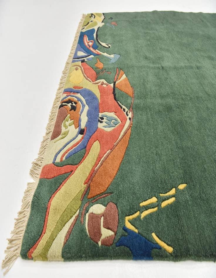 Detail image of 6' 7 x 9' 8 Hand Knotted Nepal Wool Rug