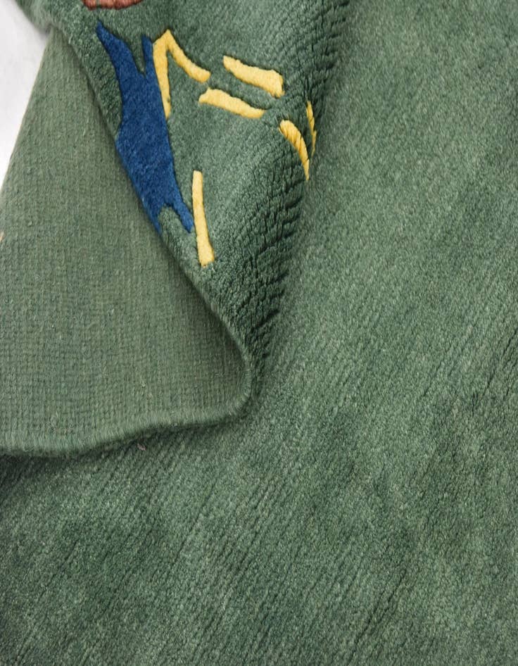 Detail image of 6' 7 x 9' 8 Hand Knotted Nepal Wool Rug