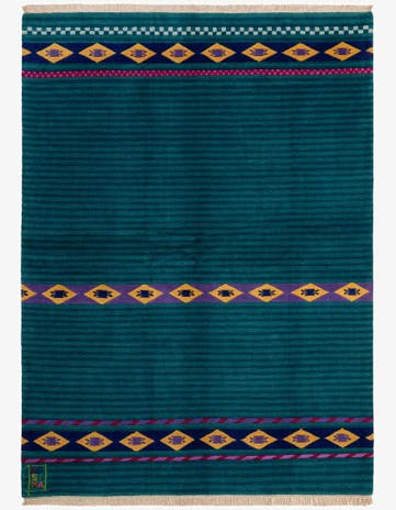 5' 9 x 7' 10 Hand Knotted Nepal Wool Rug