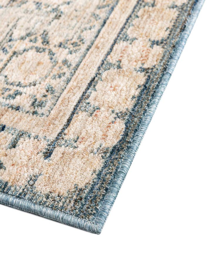 Detail image of 5' 3 x 7' 7 Noble Rug