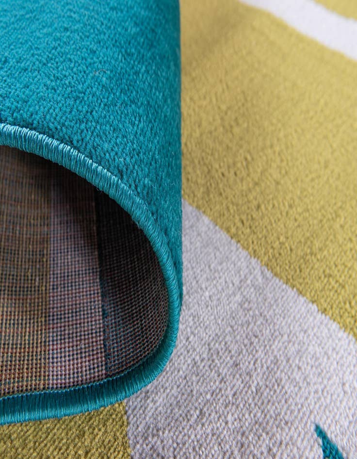 Detail image of 8' x 10' Open Hearts Rug