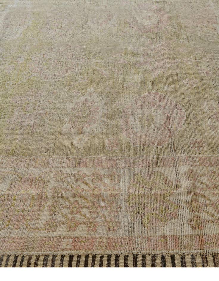 Detail image of 8' x 10' 2 Hand Knotted Oushak Wool Rug