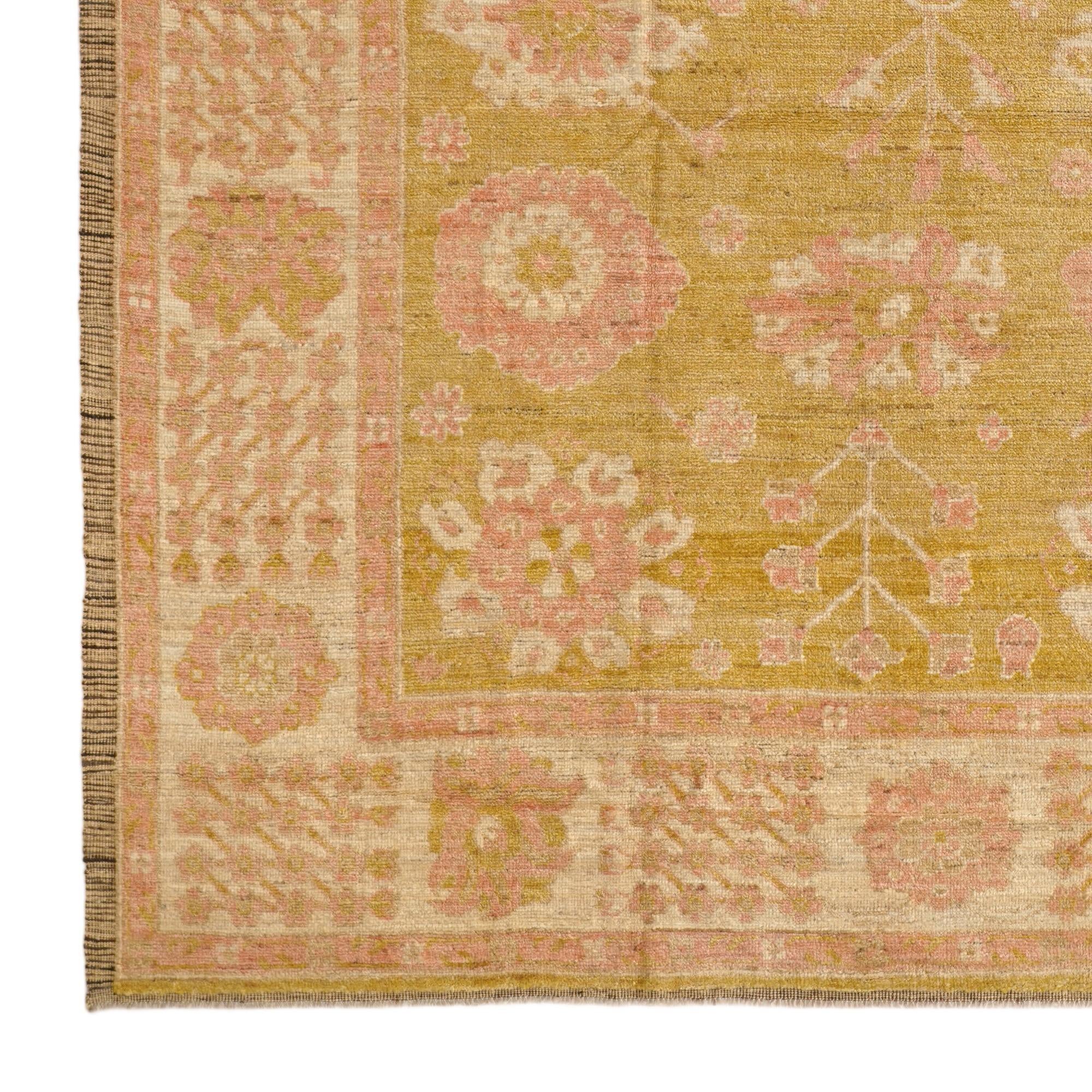 9' 1 x 12' Hand Knotted Oushak Wool Rug