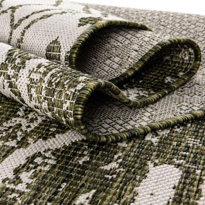 10' x 13' Easy-Clean Bohemian Indoor / Outdoor Rug